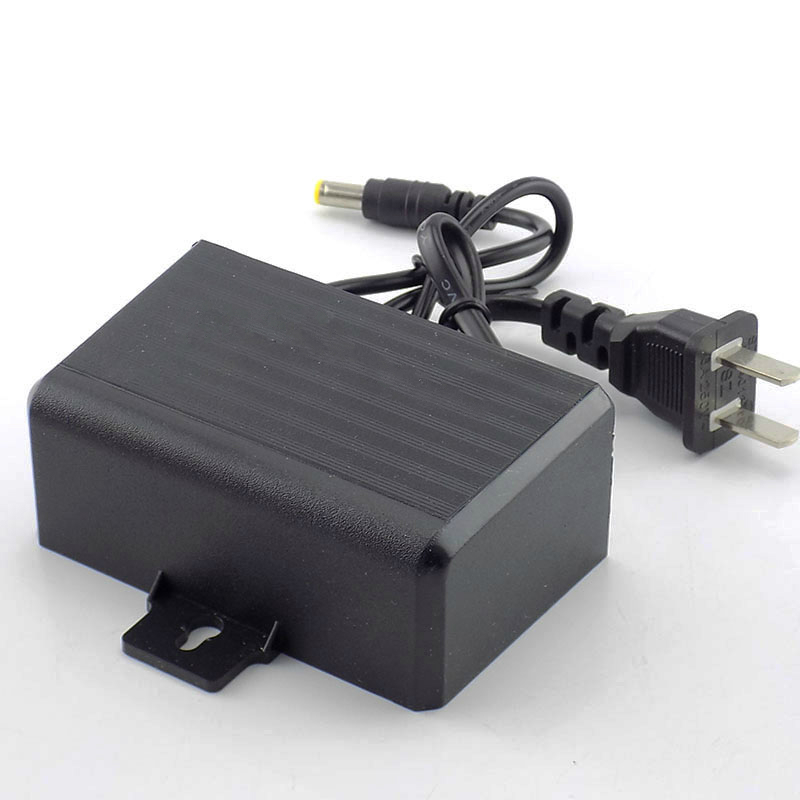 Outdoor Power Strip - Водонепроницаемый уличный Источник питания переменного/постоянного тока