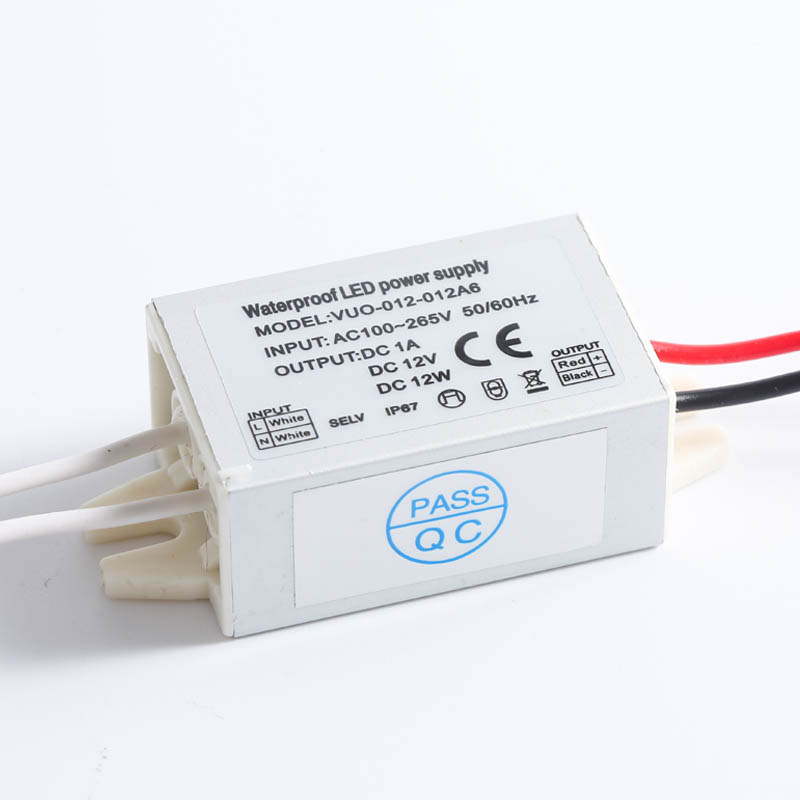 Тонкий адаптер для внешсветиль – обзор и цена Outdoor Power Transformer